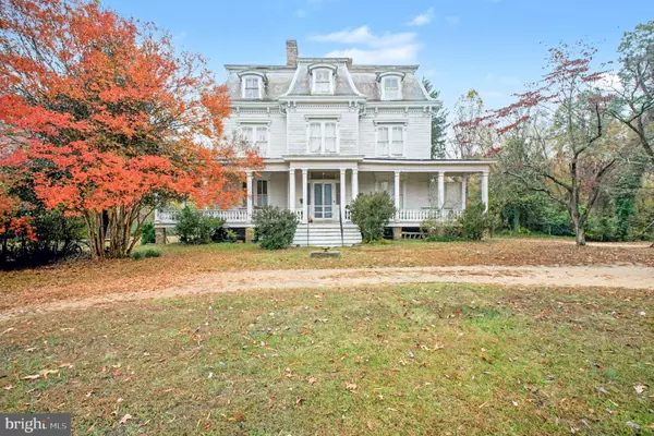 Fredericksburg, VA 22405,900 FICKLEN RD