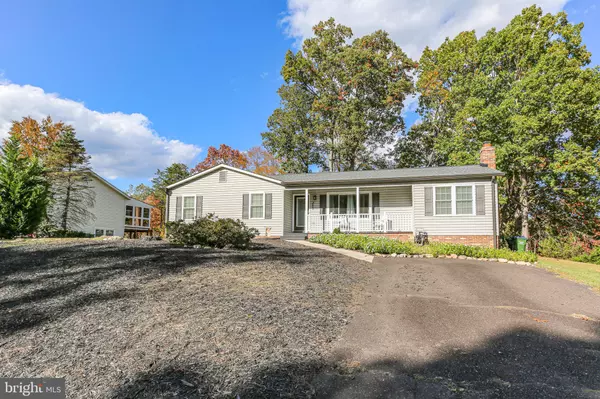 223 WYATT DR, Fredericksburg, VA 22407