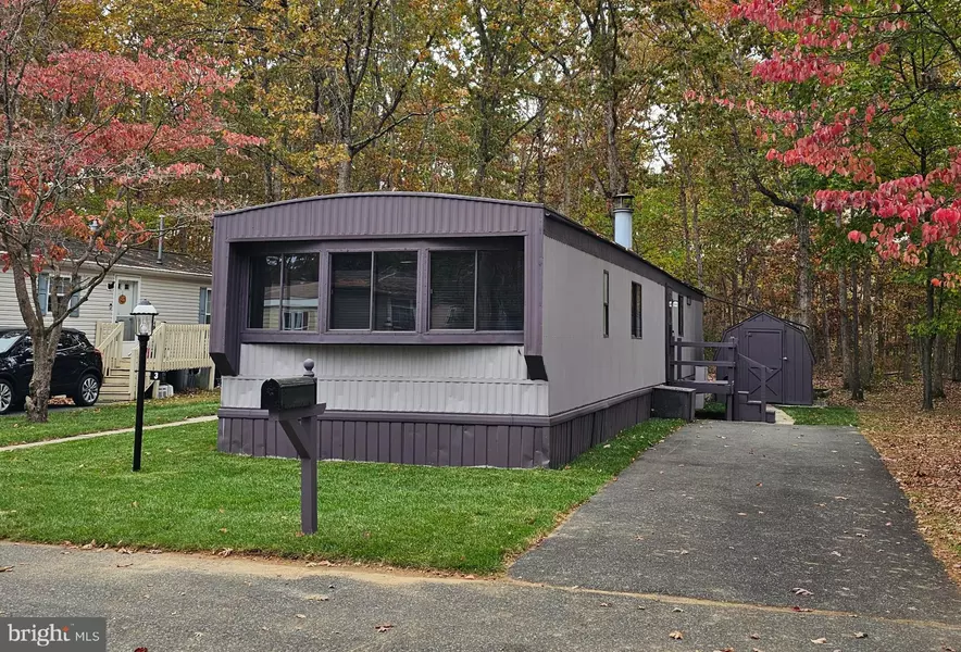 3 CEDARWOOD DR, Elmer, NJ 08318