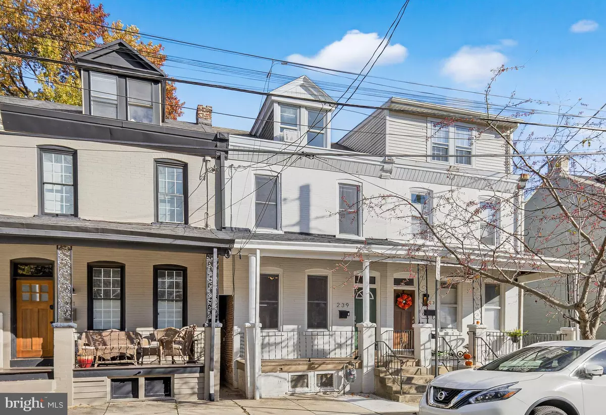 Lancaster, PA 17603,239 ELM ST