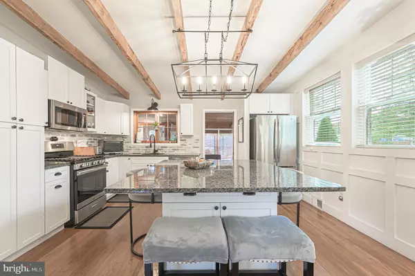 Mays Landing, NJ 08330,5910 SOMERSET DR