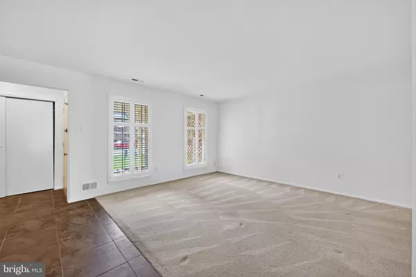 Mount Laurel, NJ 08054,128 CALDERWOOD LN