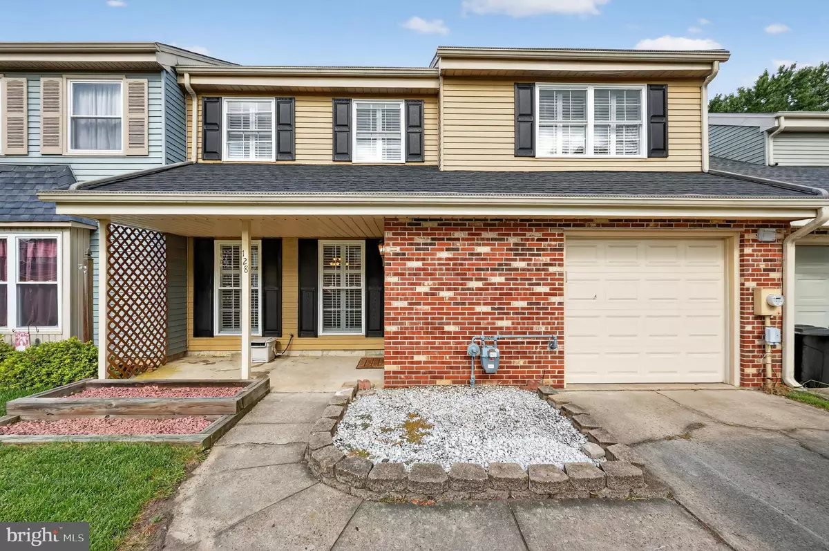 Mount Laurel, NJ 08054,128 CALDERWOOD LN