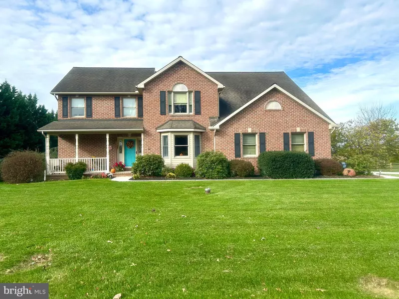 1844 LIBERTY ROAD RD, Spring Grove, PA 17362