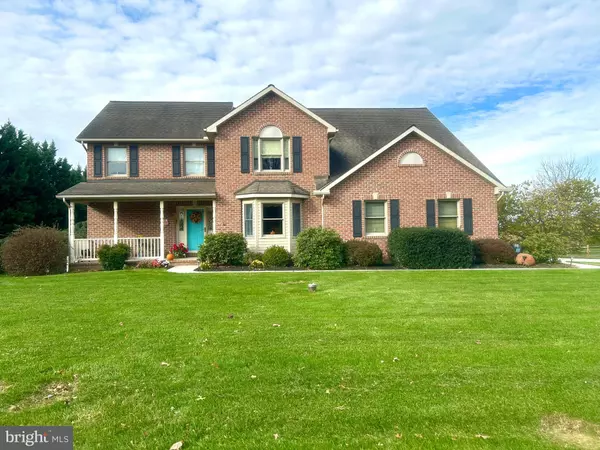 1844 LIBERTY ROAD RD, Spring Grove, PA 17362