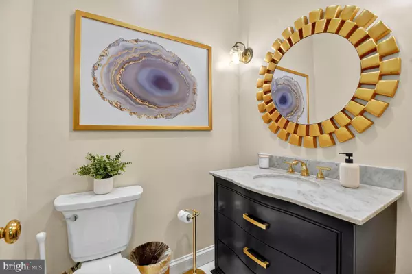 Washington, DC 20008,3227 ELLICOTT ST NW