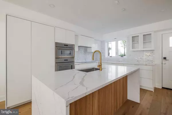 Washington, DC 20007,1202 POTOMAC ST NW