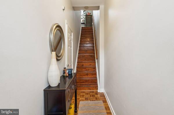 Philadelphia, PA 19146,2305 GRAYS FERRY AVE