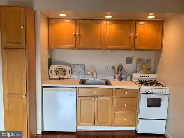 Arlington, VA 22201,1931 N CLEVELAND ST #505