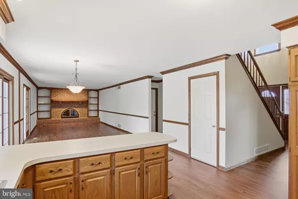 Mechanicsburg, PA 17050,909 KENT DR