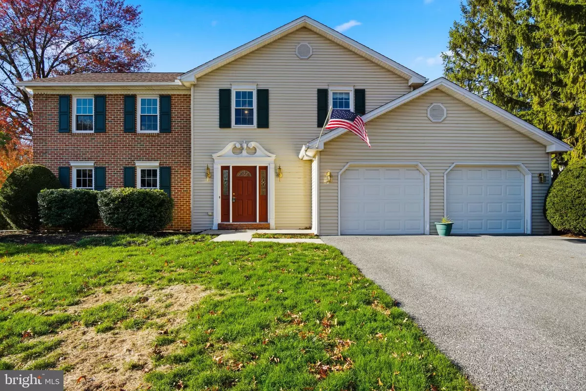 Mechanicsburg, PA 17050,909 KENT DR