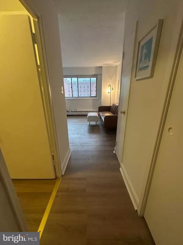 Philadelphia, PA 19103,2101-17 CHESTNUT ST #805