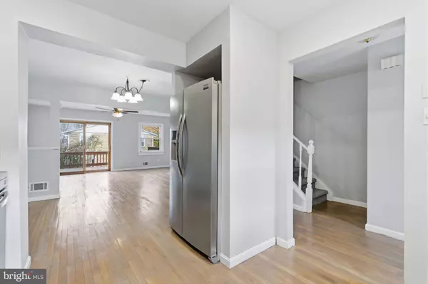 Bensalem, PA 19020,393 RUTGERS CT