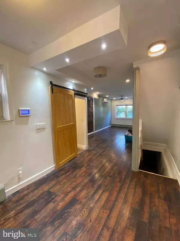 Philadelphia, PA 19148,1040 CANTRELL ST