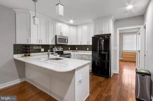 Philadelphia, PA 19122,1323 N 7TH ST #2