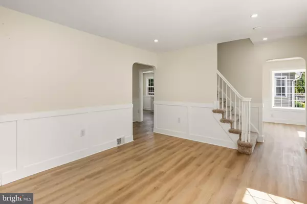 Haddon Township, NJ 08108,919 BELMONT AVE