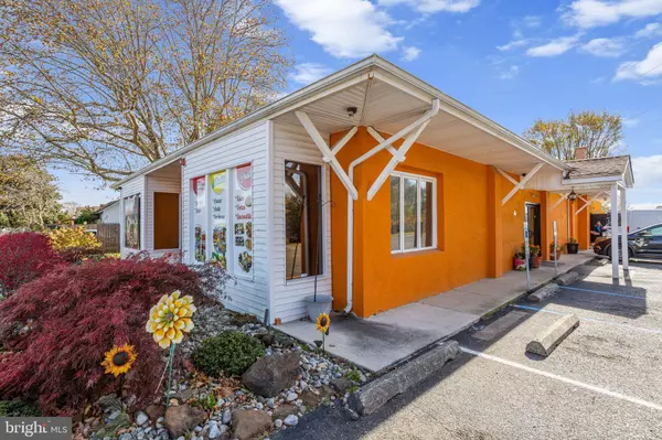 Vineland, NJ 08360,363 WHEAT RD