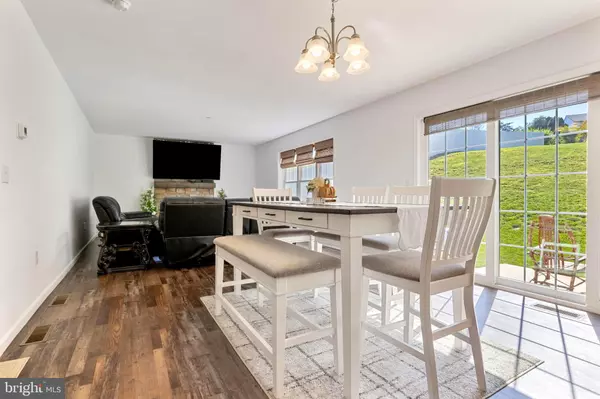 Lancaster, PA 17603,645 N PIER DR