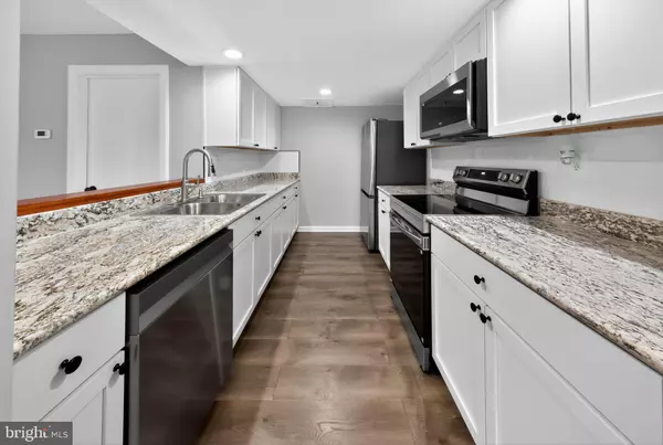 Newark, DE 19702,901 COBBLE CREEK CURV