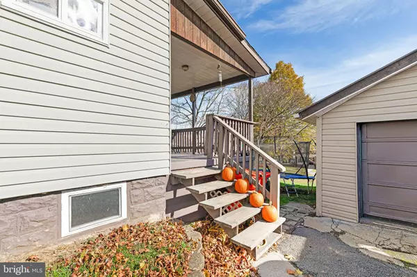 Clearfield, PA 16830,713 TURNPIKE AVE