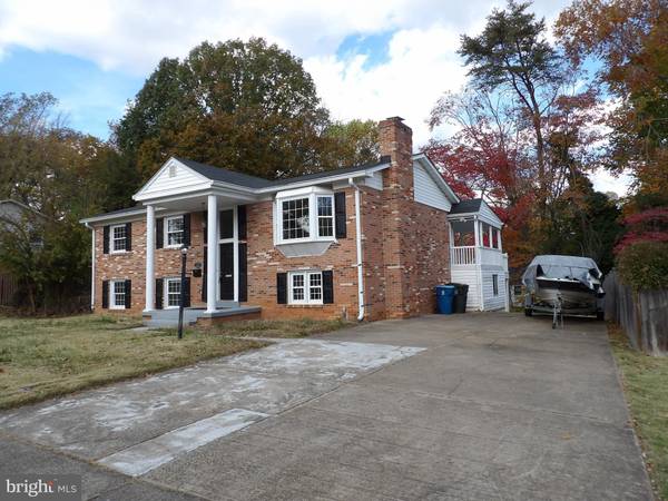 Woodbridge, VA 22193,4304 ELDORADO DR #1