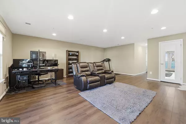 Hanover, MD 21076,2746 FREDERICKSBURG RD