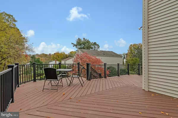 Mclean, VA 22102,7727 FALSTAFF RD