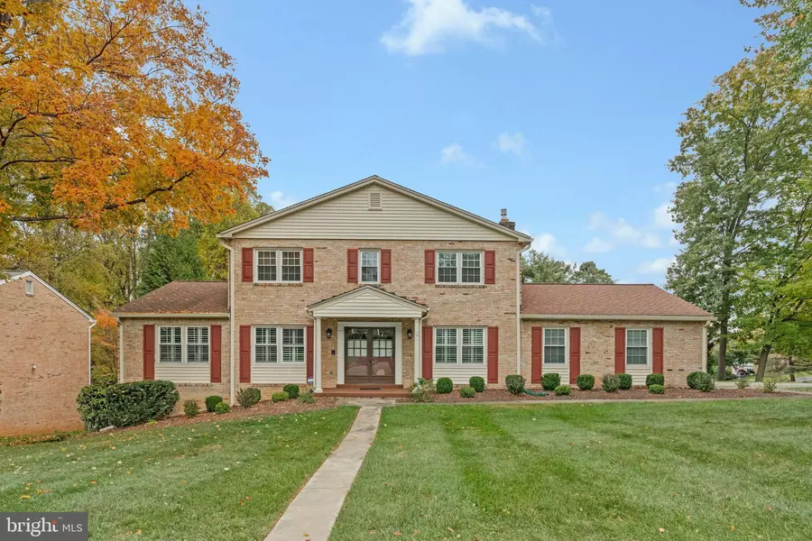 7727 FALSTAFF RD, Mclean, VA 22102