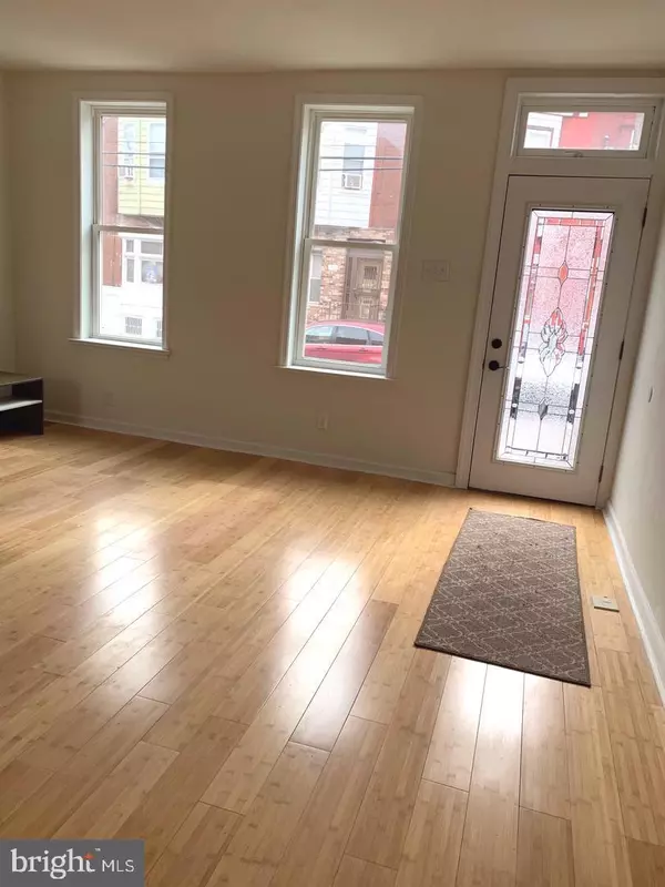 Philadelphia, PA 19145,1933 MORRIS ST