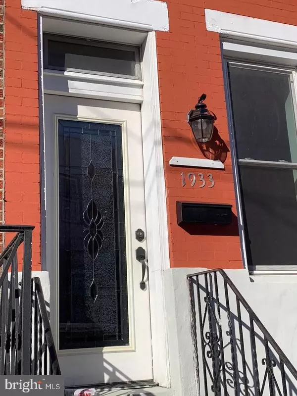 Philadelphia, PA 19145,1933 MORRIS ST