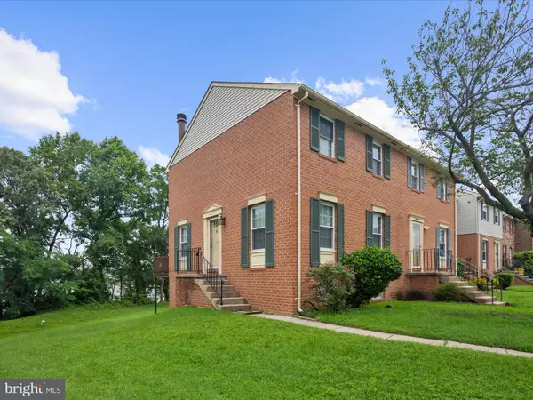 855 DE FRANCEAUX HBR, Pasadena, MD 21122