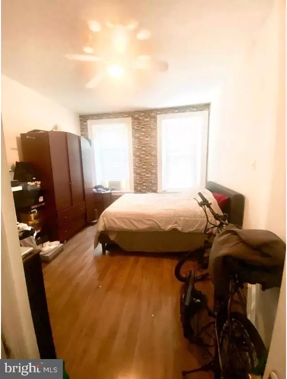 Philadelphia, PA 19104,812 N PRESTON ST