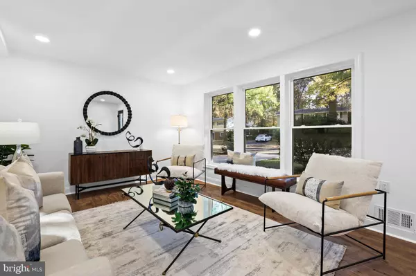 Fairfax, VA 22030,10404 FOREST AVE