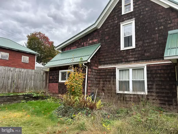 Oil City, PA 16301,1029 W 1ST ST