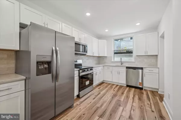 Philadelphia, PA 19148,2411 S PERCY ST