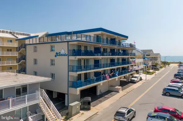 8 89TH ST #402, Ocean City, MD 21842