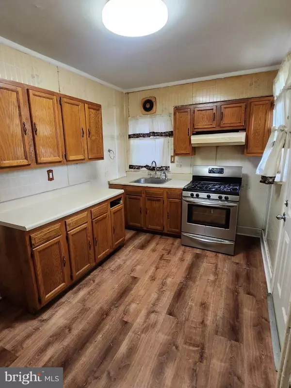 Darby, PA 19023,69 S 7TH ST