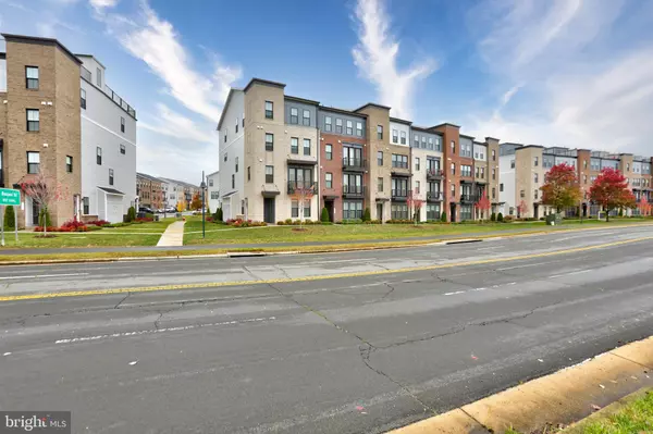 Broadlands, VA 20148,43330 FARRINGDON SQ