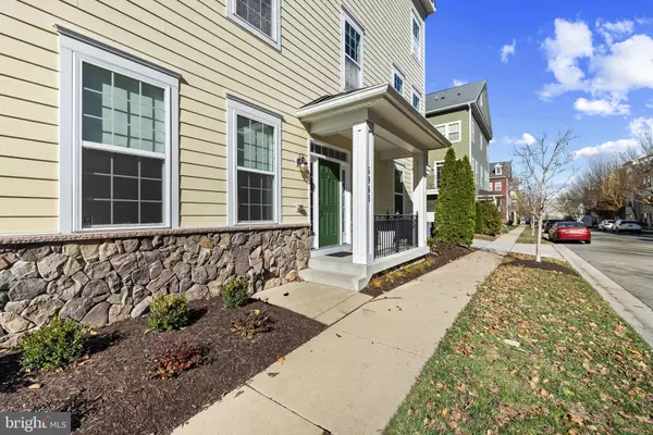 Ellicott City, MD 21043,5948 LOGANS WAY