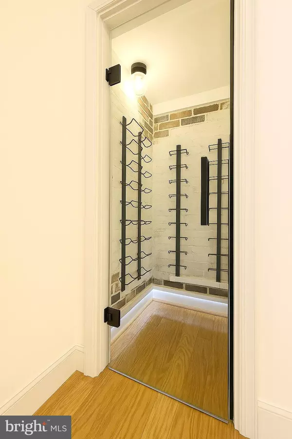 Washington, DC 20002,16 Q ST NE