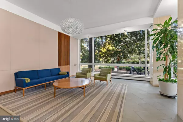 Washington, DC 20016,4200 CATHEDRAL AVE NW #610