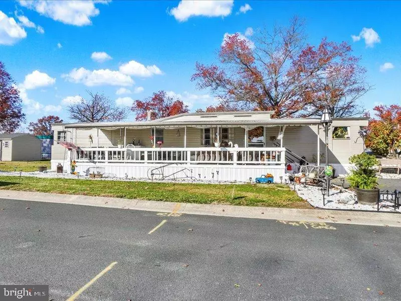 143 PAWNEE AVE, Dover, PA 17315