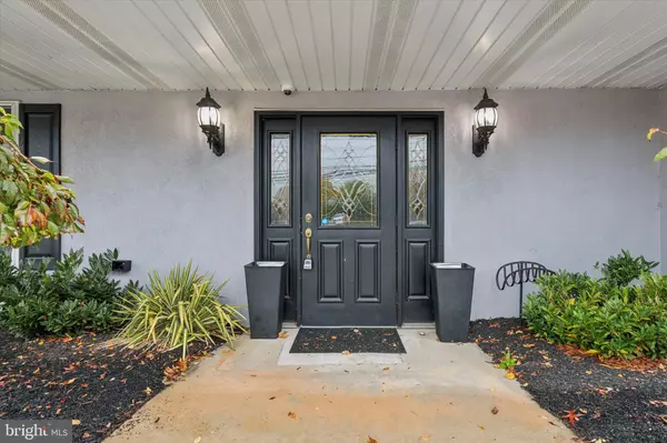 Norristown, PA 19401,239 W GERMANTOWN PIKE