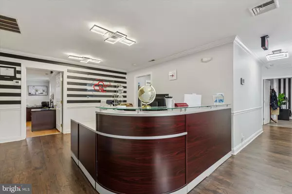 Norristown, PA 19401,239 W GERMANTOWN PIKE