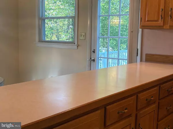 Burlington, NJ 08016,1306 NECK RD