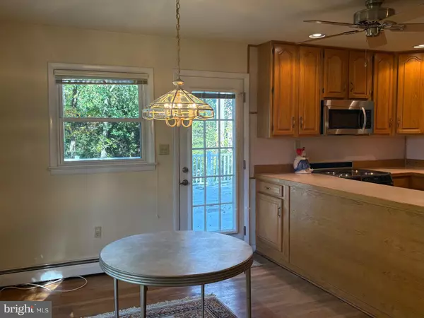 Burlington, NJ 08016,1306-1306 NECK RD