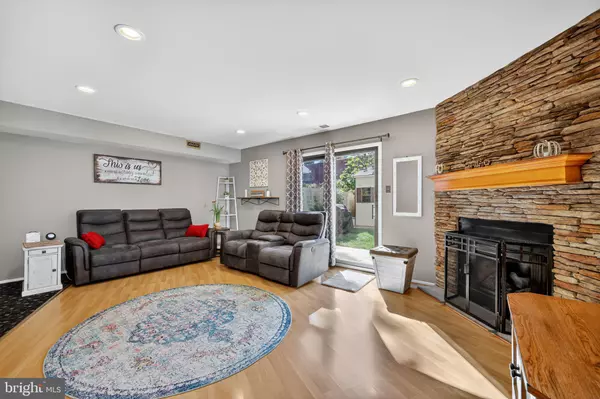 Philadelphia, PA 19116,1112 SELMER RD