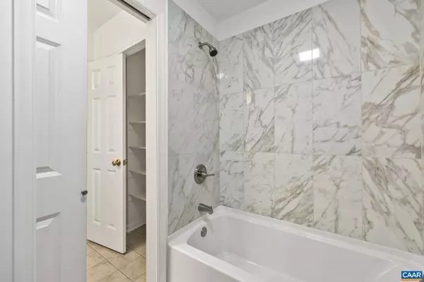 Charlottesville, VA 22901,1598 COOL SPRING RD