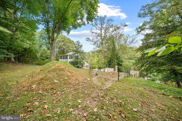 Takoma Park, MD 20912,704 SLIGO CREEK PKWY