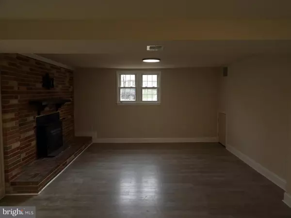 Woodbridge, VA 22193,4304 ELDORADO DR #2